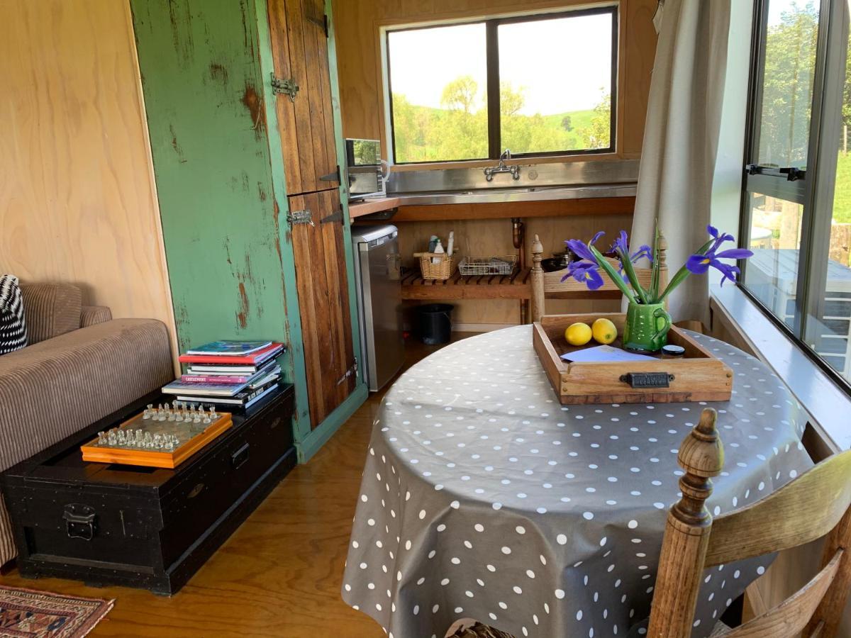 Fallow Hut Masterton Εξωτερικό φωτογραφία
